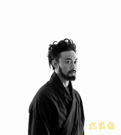 陈奕迅(eason) 新碟《h3 m》预计本月推出,eason新专辑形象上有很大