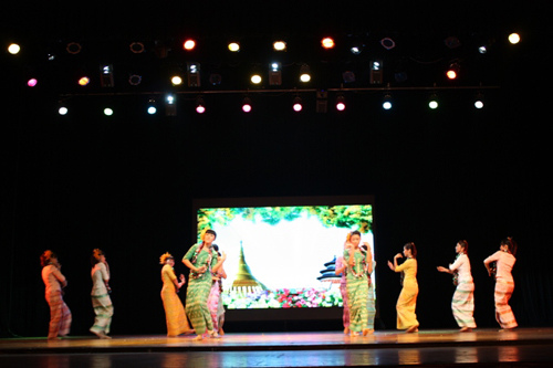 �й������������л����������״θ�����ݳ�