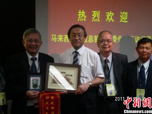 �Ϻ��Ȱ죺�ڽ�ʦ��ѵ�ȷ���֧���������Ƕ�����