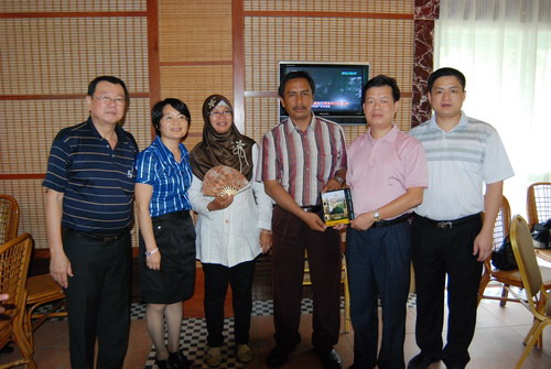 ӡ����ˮ�н�ʦ�����ŵ��ÿ�ƽ�μ�ǿ��ͨ��ϵ