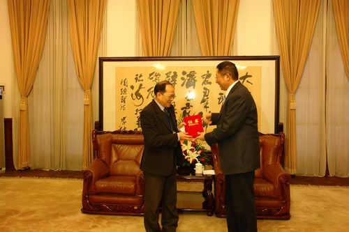 ��������������Ⱦ�ذ���������ůο�ʻ