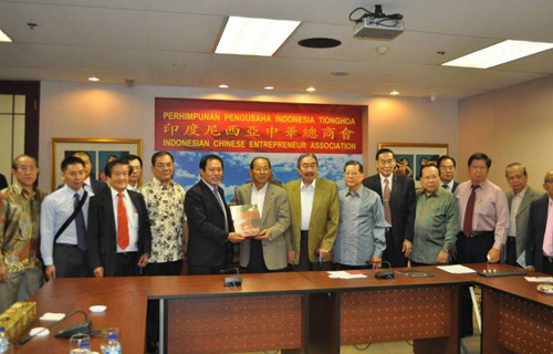 经济科技部副部长于晓一行,9月5日(星期三)拜访印度尼西亚中华总商会