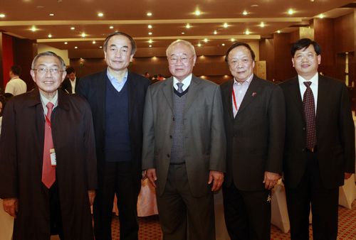 �����Ȱ츱���μ��������조����Ϊ�š������