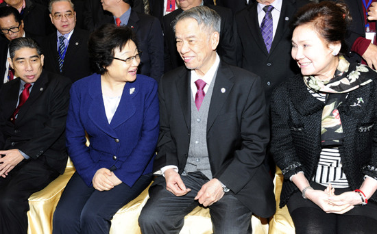 ����������ɱ����Ŵٽ��з�������������