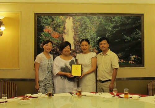 �۰�Ҷ������ƸΪ�㶫�����������߽�ίԱ�����