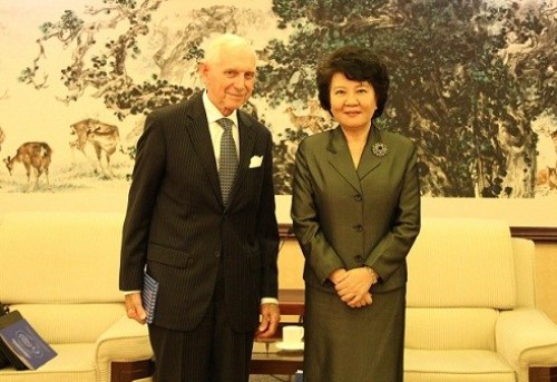 ��Ԯƽ�������������֯�ܸ��¼���չ��ʵ����