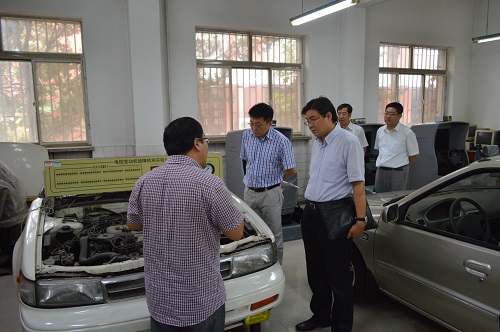 ����������һ�и����Ƽ���ѧ���п���