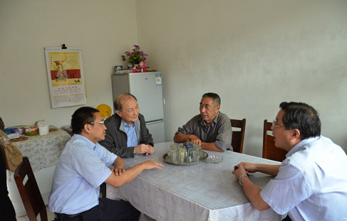 ������������ϯ�����߷õ������ѹ�������