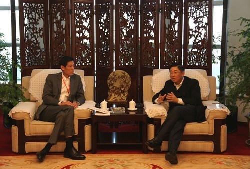 乔卫会见法国华人代表团冀增进中法友好感情