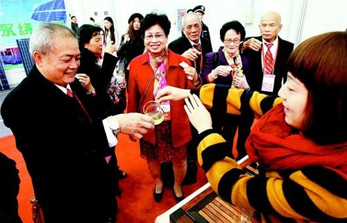 ������ʡ������ӭ���̡����쵽�����̻���չ