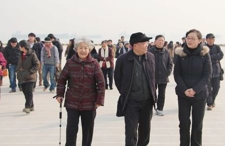 ��������ɽ�������ٰ조�����Ȱ������С��