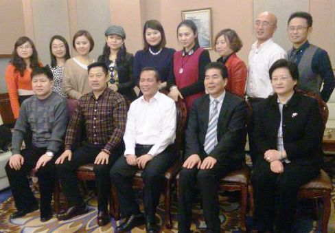 江西侨联干部在京看望列席政协会议海外侨胞